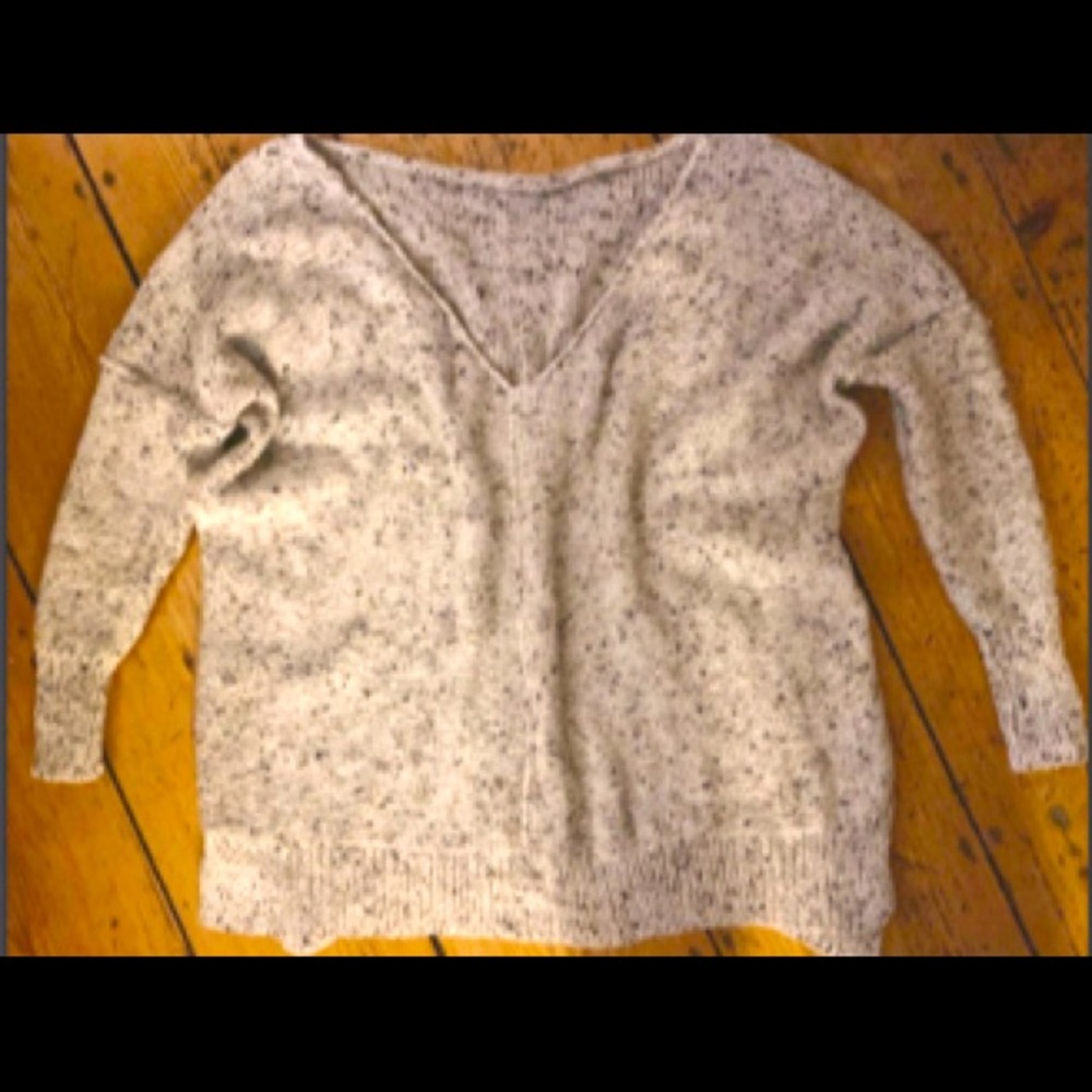 HAND KNIT SWEATER